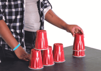GIANT Red Solo Cups x 6 : Game for Summer Fun!